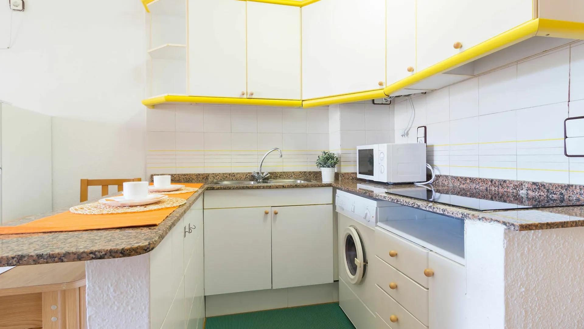 Costa Daurada Apartaments - Marathon I Salou 0*,